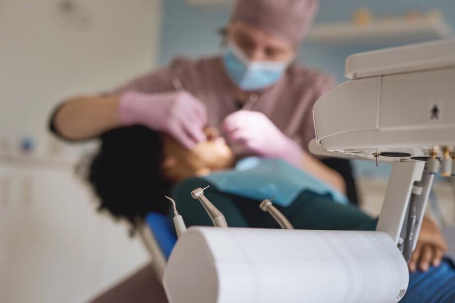 How to Tell If You Need a Root Canal or a Filling